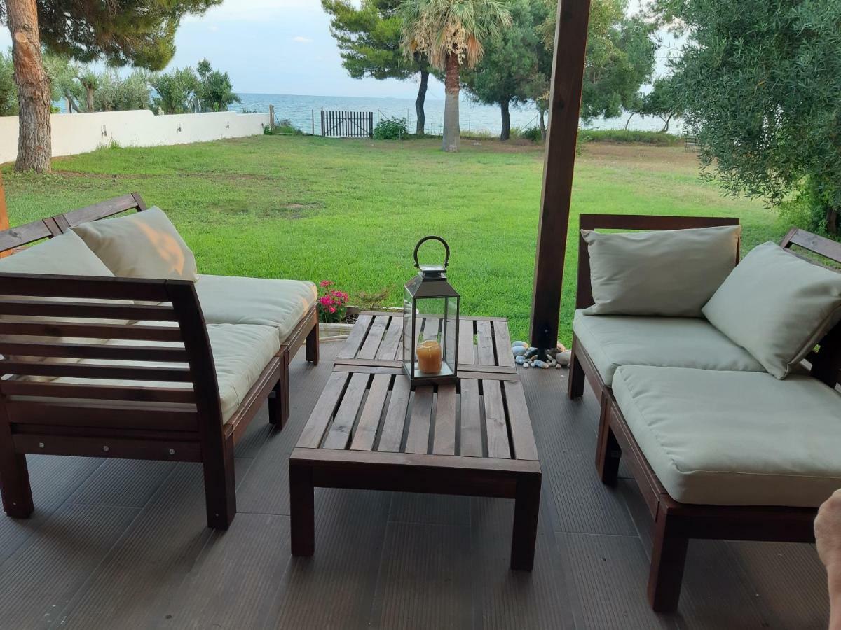 Seafront Villa Joan Nea Skioni Extérieur photo